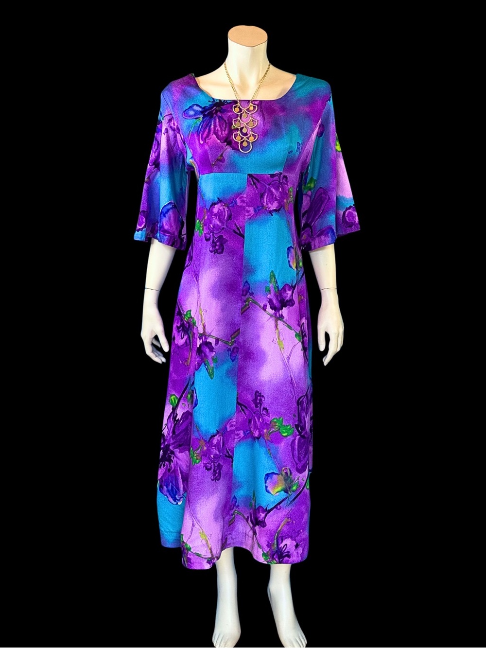 1970s Hawaiian Ui-Maikai Purple & Turquoise Tropical Print Bell Sleeve Dress ML